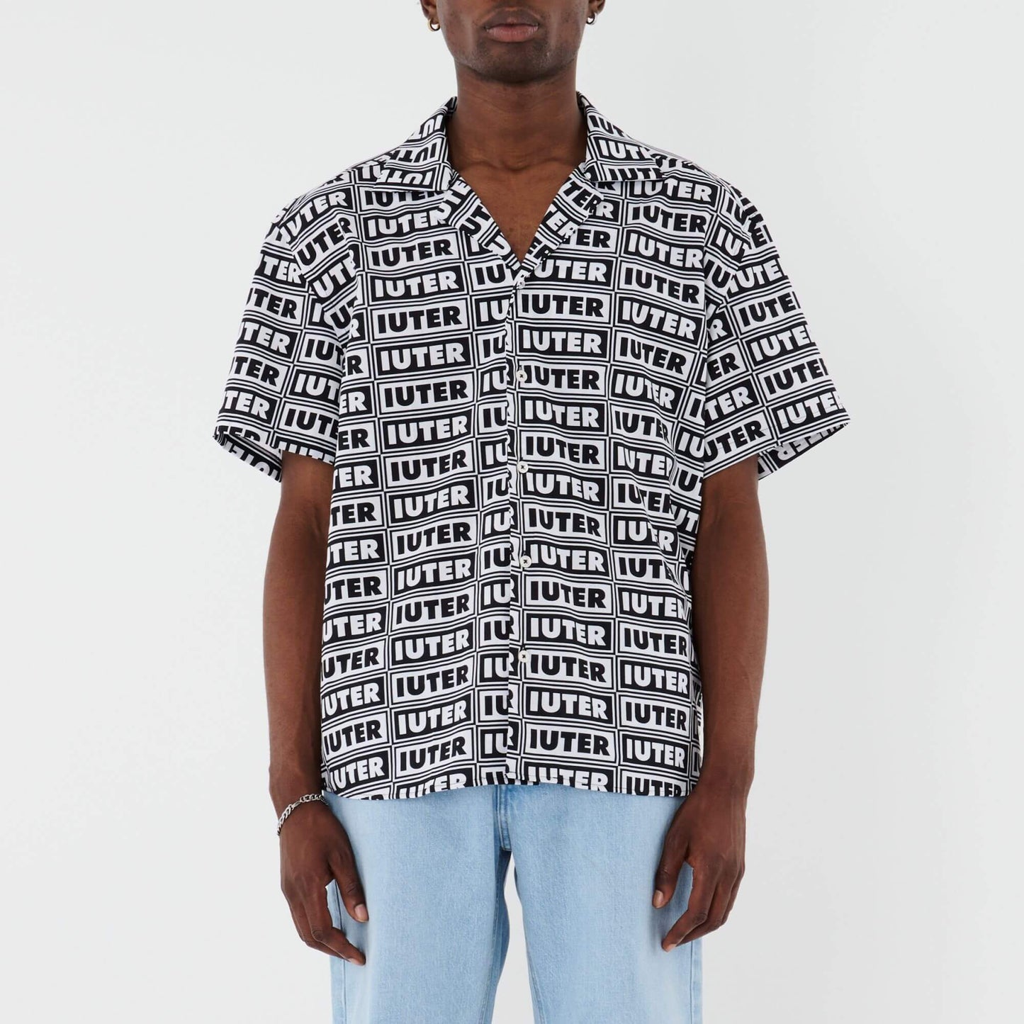 PANEL S/S SHIRT WHITE IUTER €48.0