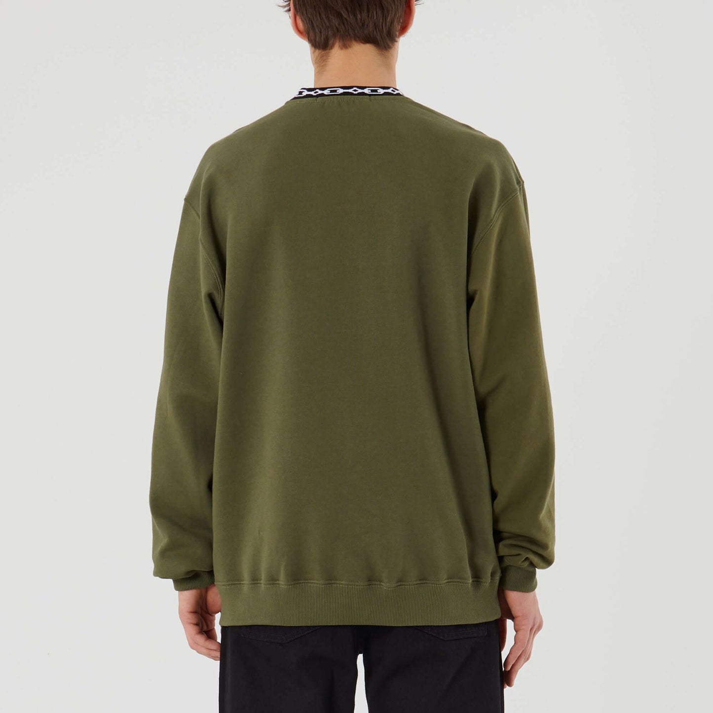 CHAIN COLLAR CREWNECK ARMY IUTER €89.0