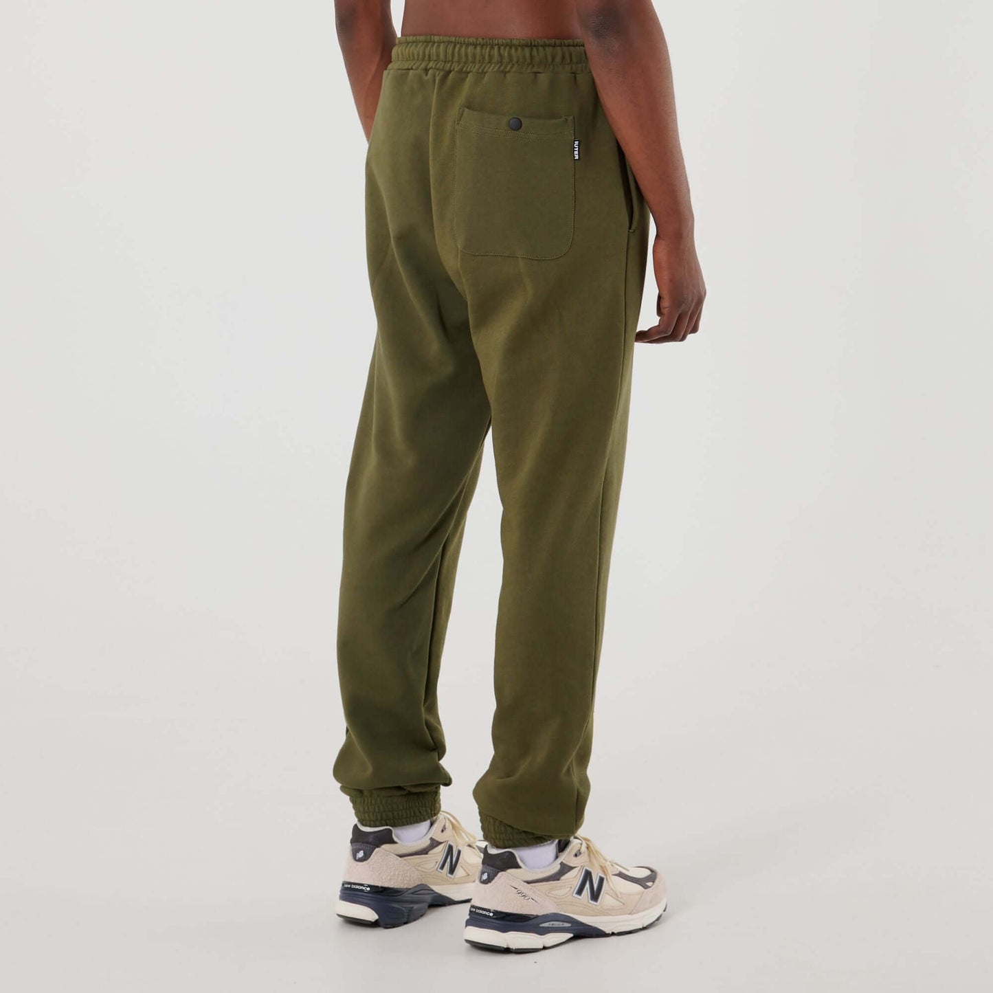 LOGO SWEATPANT ARMY IUTER €36.0