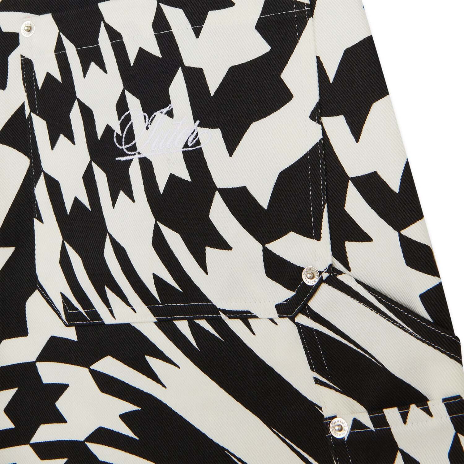 TORNADO CARPENTER SHORT WHITE IUTER €60.0
