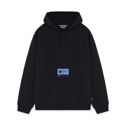 TAB HOODIE BLACK IUTER €48.0