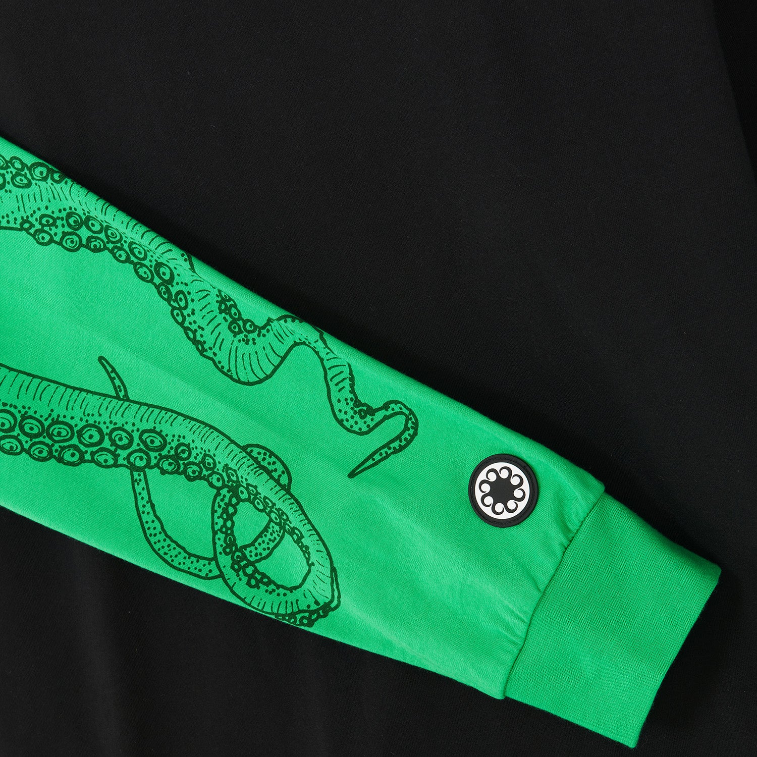 LOGO DOUBLE LS TEE GREEN BLACK OCTOPUS €26.0