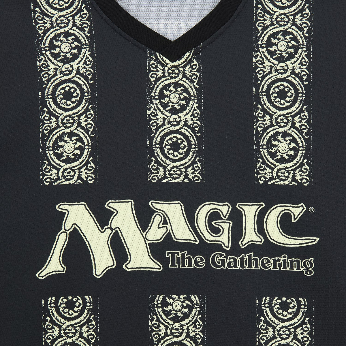 MAGIC: THE GATHERING PLAINS KNIGHT SOCCER JERSEY BLACK
