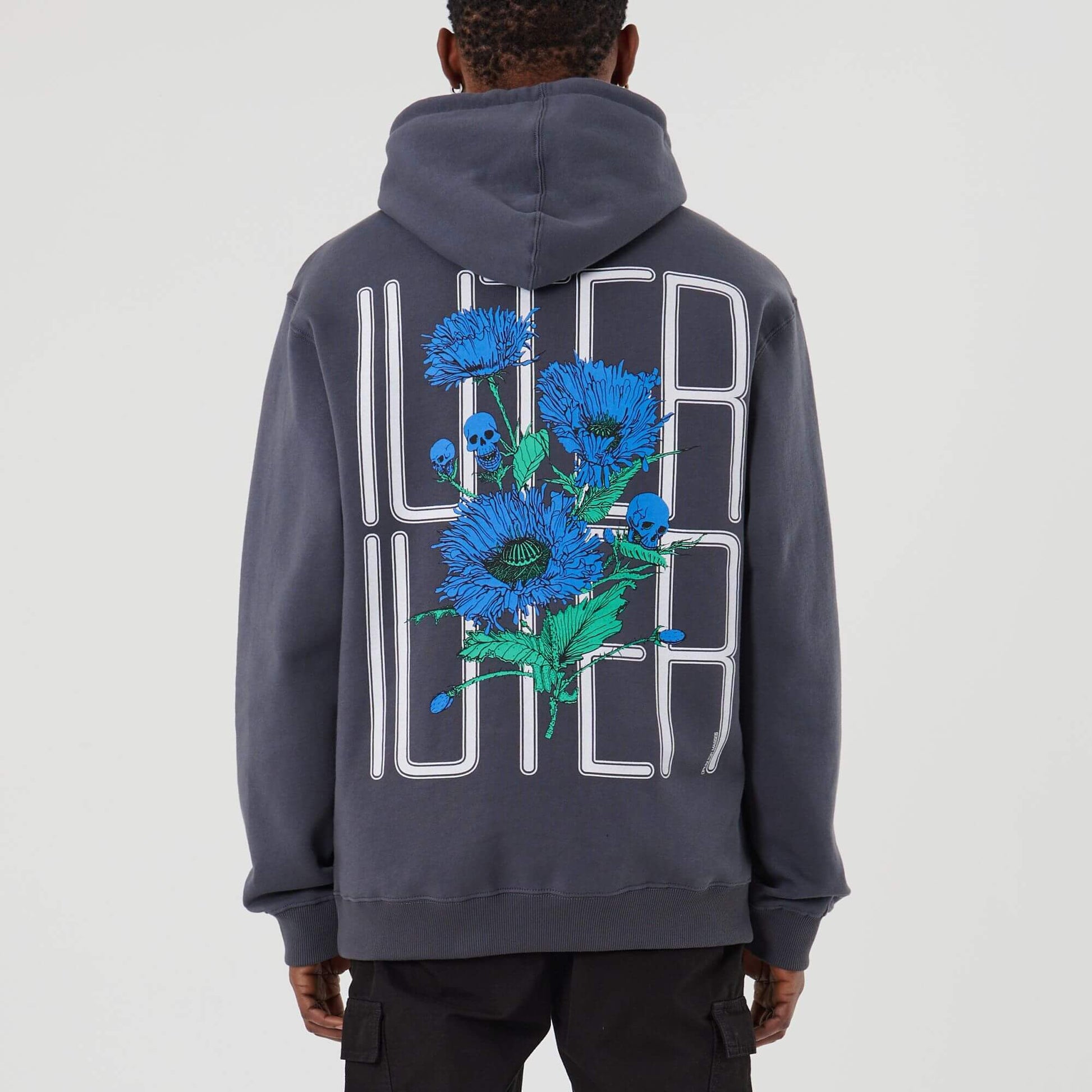 SPINE SKULLS HOODIE ASPHALT IUTER €99.0