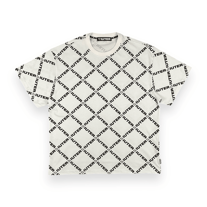 ALLOVER T-SHIRT LOOSE DIAMONDBLACK WHITE IUTER €18.0