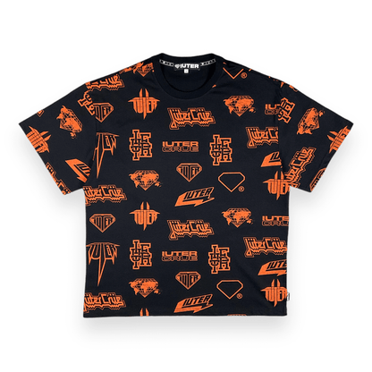 ALLOVER T-SHIRT LOOSE HORNSORANGE BLACK IUTER €18.0