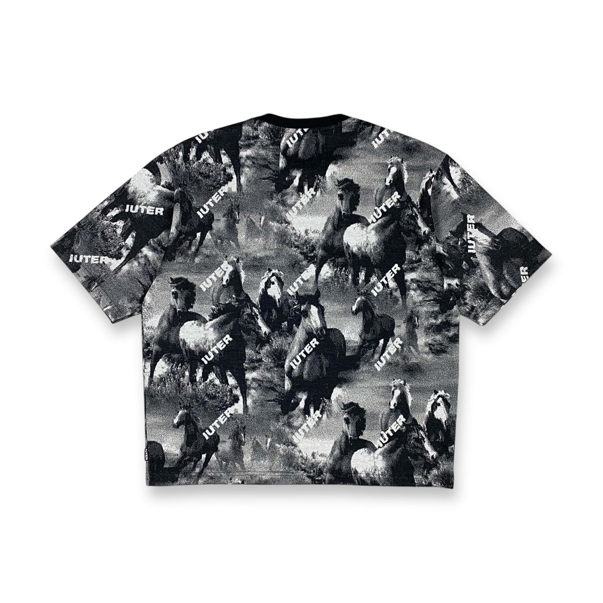 JACQUARD T-SHIRT WILD HORSES BLACK IUTER €15.0