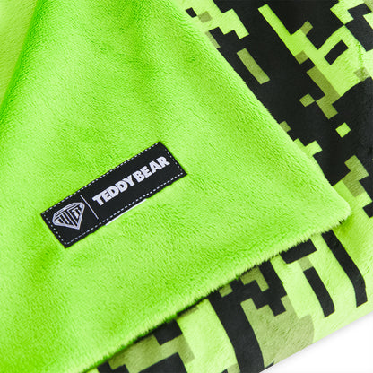 FAKE FUR BLANKET DIGI CAMO LIME